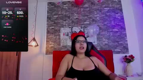 emily_sc online show from 02/07/25, 07:06