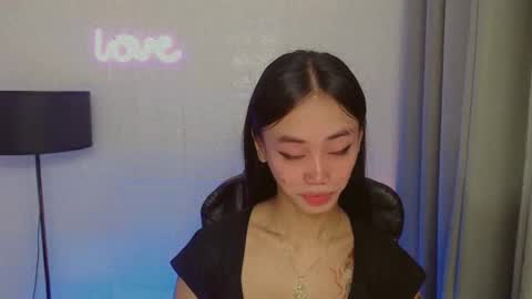 emily_sexyslut online show from 12/18/24, 08:09