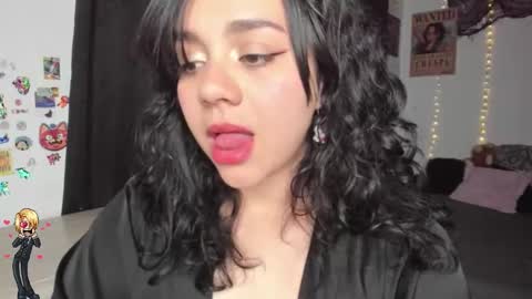 Snapshot of emily_vader chatting on 12/01/25, 02:16 emily_vader online show from 12/01/25, 02:16