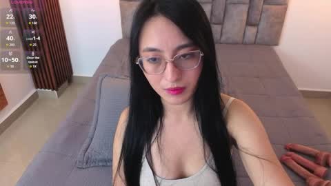 emily_vermont online show from 04/09/26, 11:48