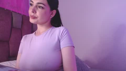 emily_w2 online show from 07/14/26, 04:17