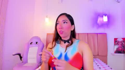 emily_walker4 online show from 12/18/25, 03:45