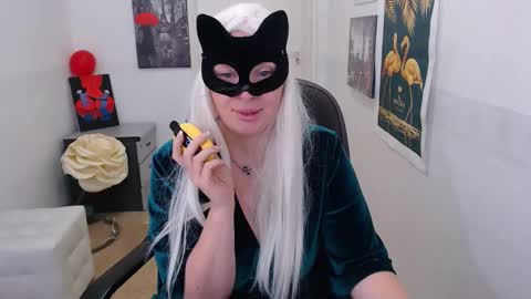 Emily online show from 02/13/25, 01:15