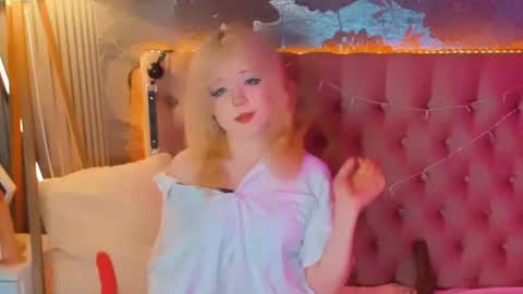 Baby Emelli online show from 07/02/26, 06:30