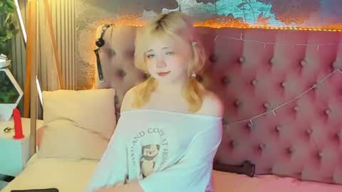 Baby Emelli online show from 07/06/26, 08:00