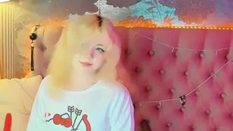 Baby Emelli online show from 07/12/26, 06:37