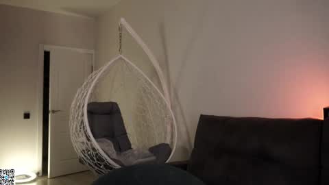 emilybatee online show from 04/26/26, 05:32