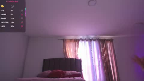 Emily online show from 07/21/26, 09:06