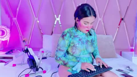 Emily online show from 05/29/26, 11:58