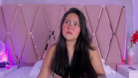 Emily online show from 07/09/26, 01:53