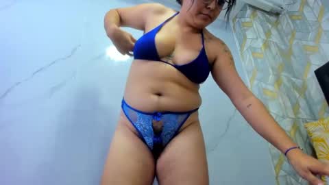 emilybrown21x online show from 10/05/25, 12:20