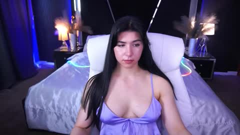 Emy online show from 10/10/25, 08:13