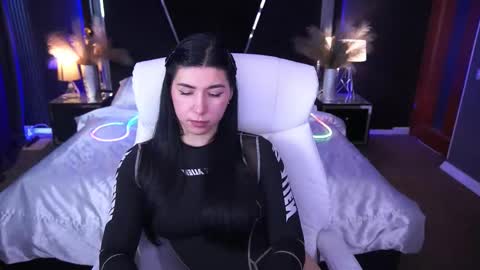 Emy online show from 10/24/25, 07:16