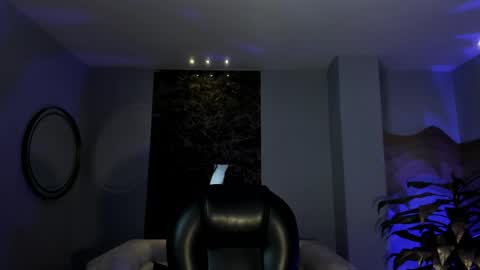 Snapshot of emilycarterr_ chatting on 03/31/26, 11:32 Emily Carter online show from 03/31/26, 11:32