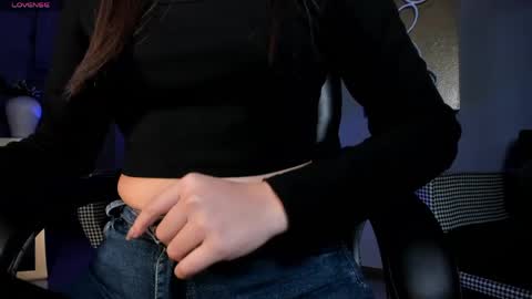 Snapshot of emilycarterr_ chatting on 04/05/26, 11:29 Emily Carter online show from 04/05/26, 11:29
