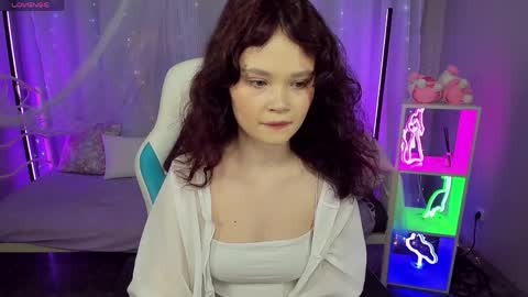 Emilyhaves online show from 05/24/26, 06:29