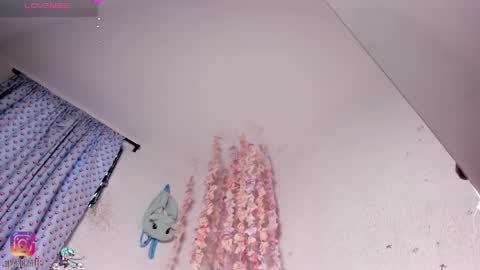 Emily online show from 06/08/26, 11:21