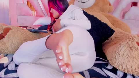 Emily online show from 02/14/25, 12:51