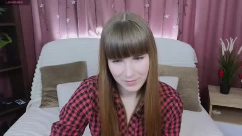 Snapshot of emilycuper chatting on 03/02/26, 01:40 Emily online show from 03/02/26, 01:40