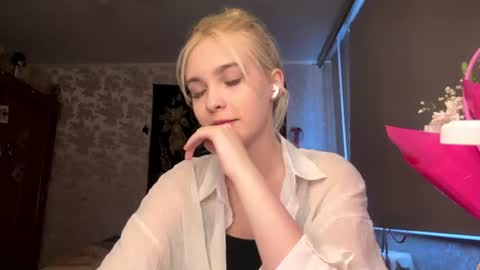 Anetta Anna online show from 07/06/26, 11:18