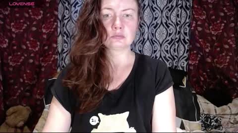 EmilyDoth online show from 09/14/25, 08:02