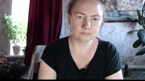 EmilyDoth online show from 06/17/26, 08:17