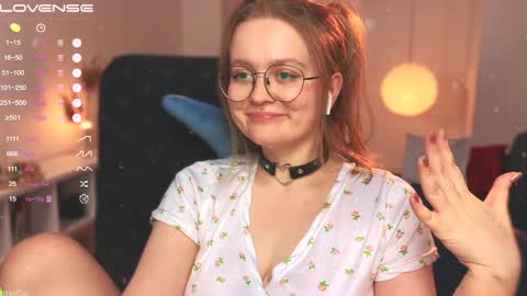 Emily  online show from 12/11/24, 03:37