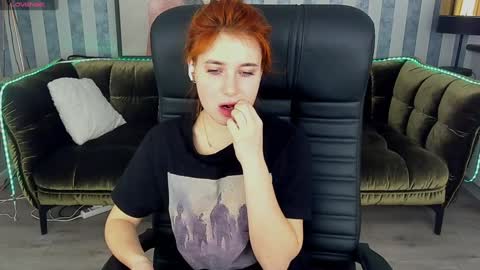 Emily online show from 01/15/25, 09:35