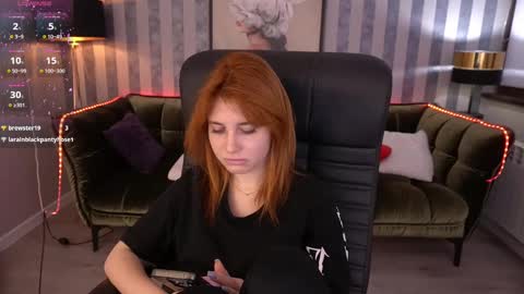 Emily online show from 03/03/25, 09:22