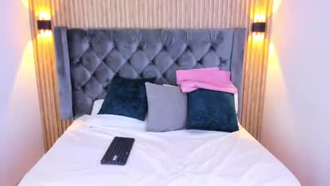 emilygracce online show from 07/20/26, 12:51