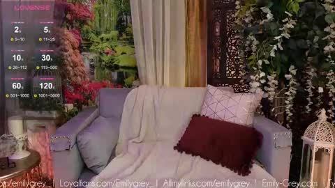 emilygrey_ online show from 02/16/25, 03:15