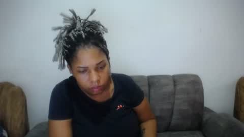 Emilyhines online show from 06/11/26, 09:13