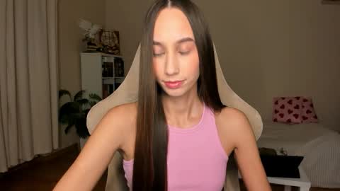 Alina online show from 10/23/25, 07:23