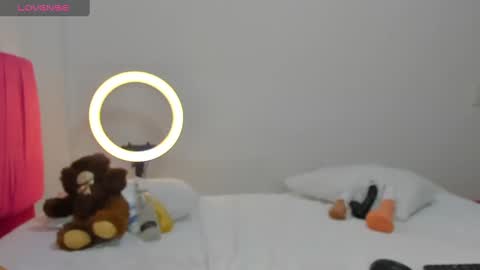 Emily online show from 02/27/25, 01:48