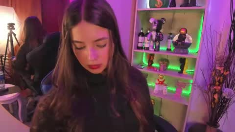 VALEEEN online show from 12/04/24, 04:05