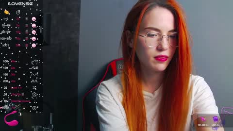 EmilyKents online show from 12/04/24, 04:32