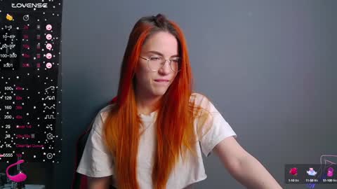 EmilyKents online show from 12/05/24, 01:36
