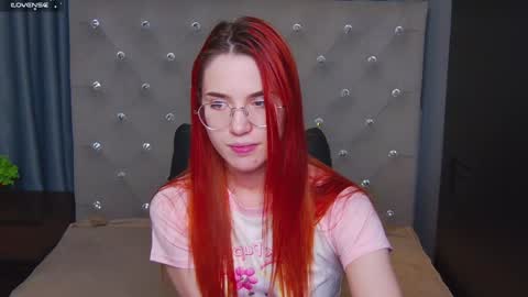 EmilyKents online show from 12/06/24, 04:36