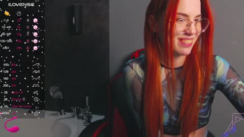 EmilyKents online show from 12/11/24, 01:47