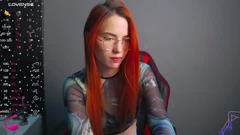 EmilyKents online show from 12/11/24, 05:21