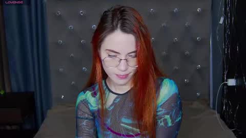 EmilyKents online show from 02/10/25, 07:36