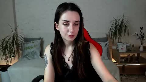 Emyli online show from 11/19/25, 01:05