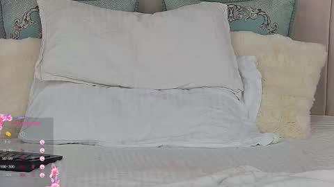 Snapshot of emilynovaa1 chatting on 02/03/26, 02:53 emilynovaa1 online show from 02/03/26, 02:53