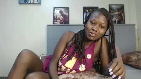 Emilly online show from 01/13/25, 01:02