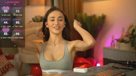 Emily online show from 03/10/25, 10:55