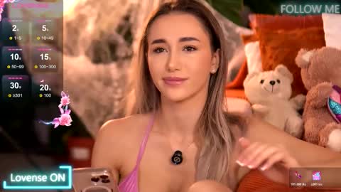 Emily online show from 10/22/25, 01:50