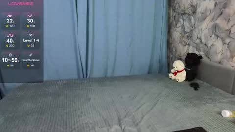 Emily Robbie online show from 12/13/24, 04:05