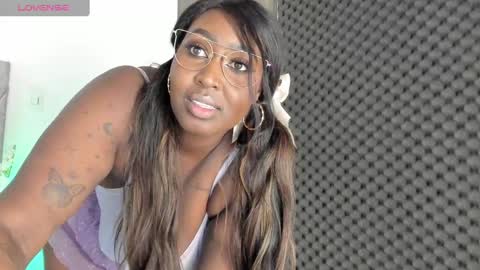 emilyrojas online show from 01/18/25, 03:49