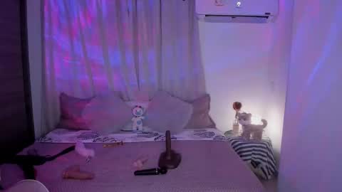 EMILY online show from 01/14/25, 05:08