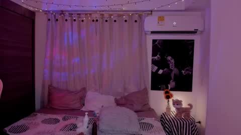 EMILY online show from 01/24/25, 07:08